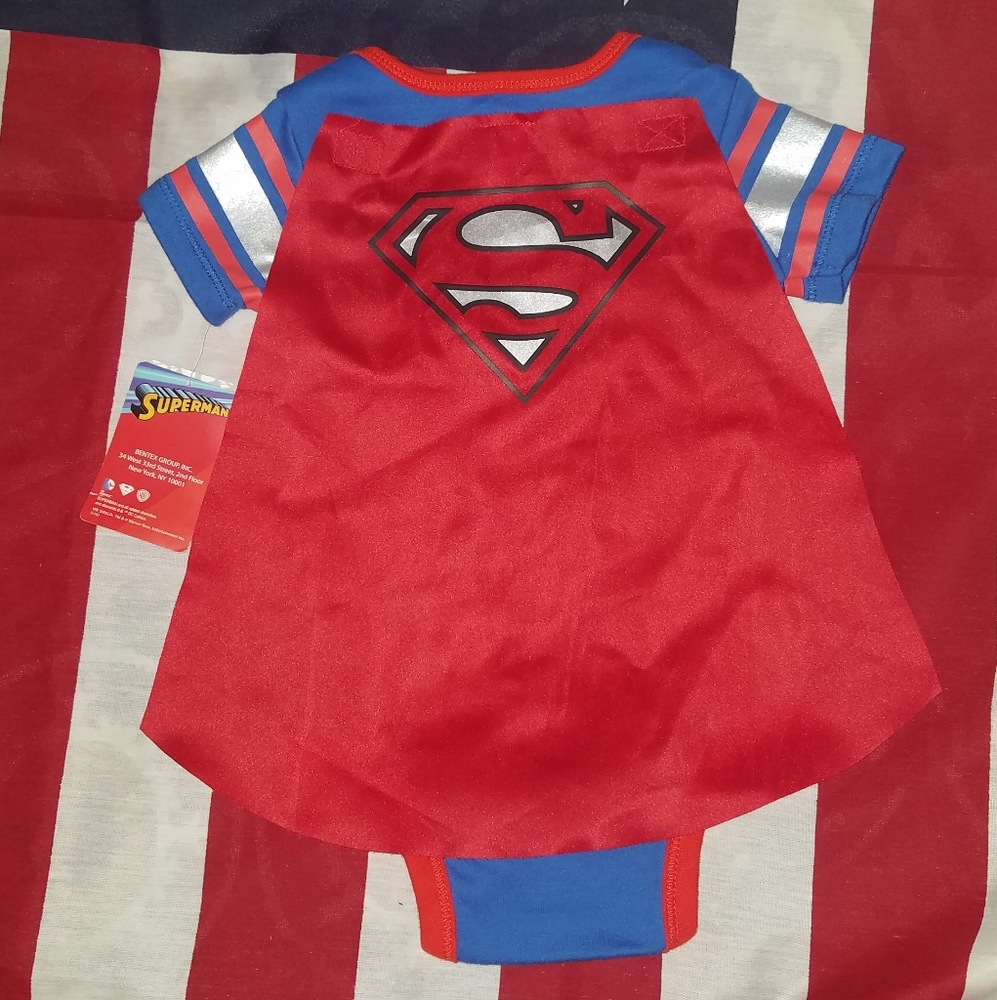 Baby's 0-6 Months Superman Onesie Costume🎃 - Picture 2 of 5